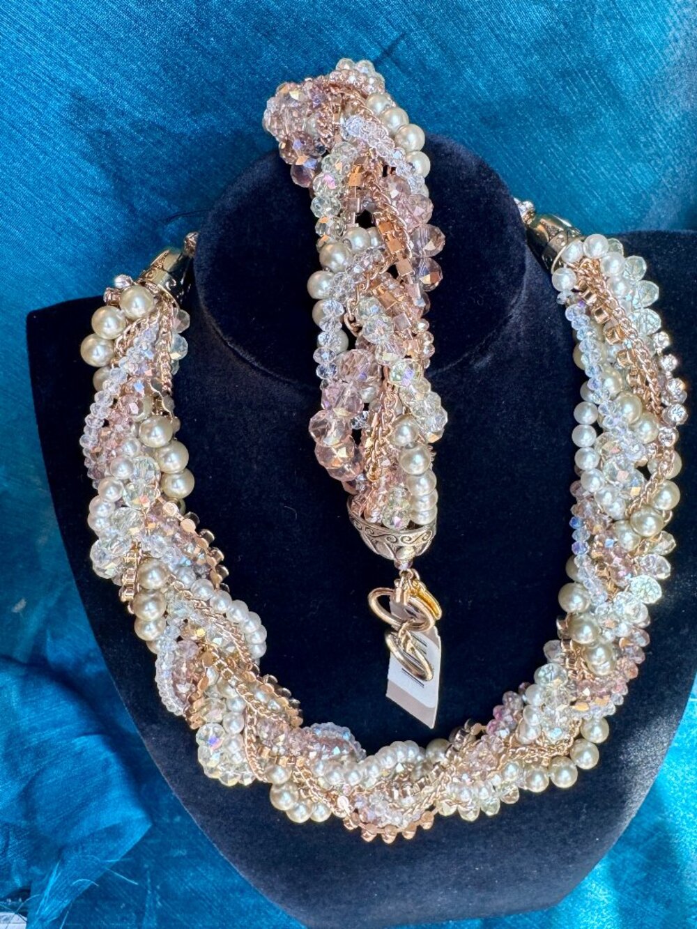 Ali Khan AKA Mystique Pearl Crystal Statement Necklace Bracelet Set NWT